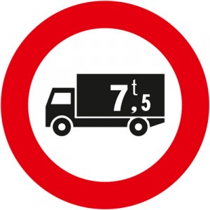 Settembre: divieti di circolazione per i mezzi pesanti