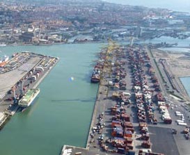 Sdoganamento in mare: via libera delle Dogane alla sperimentazione per l’automotive